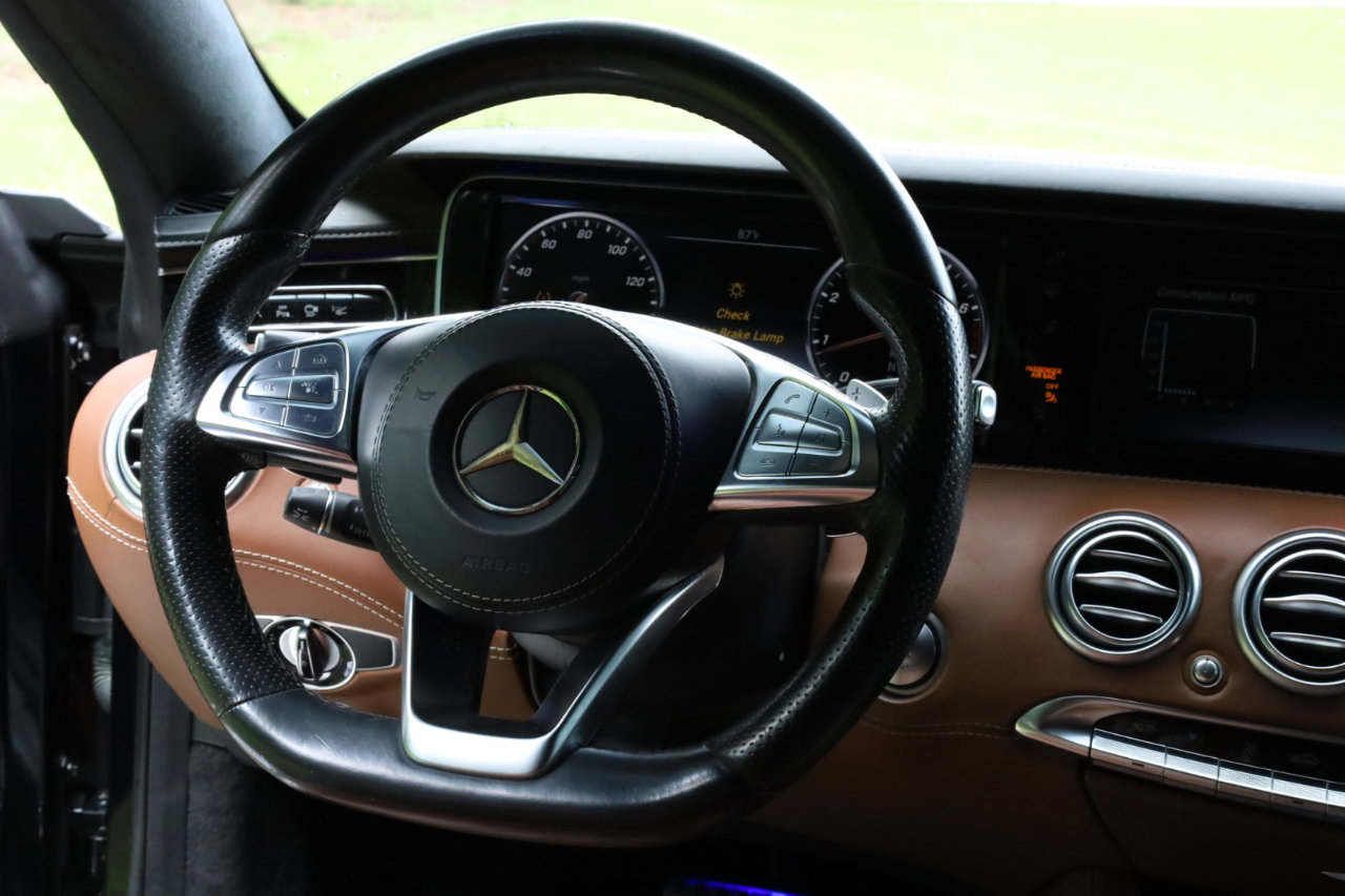 Used 2015 Mercedes-Benz S 550 4MATIC Coupe image 32