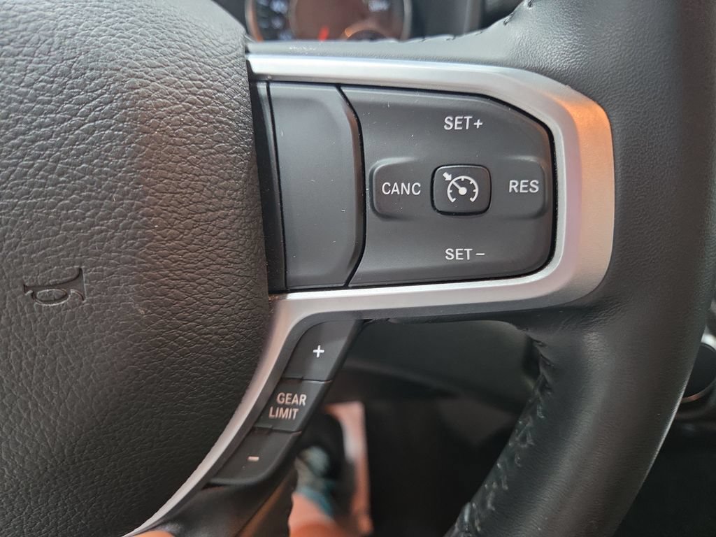 Used 2024 RAM 1500 Big Horn AWD/4WD image 37