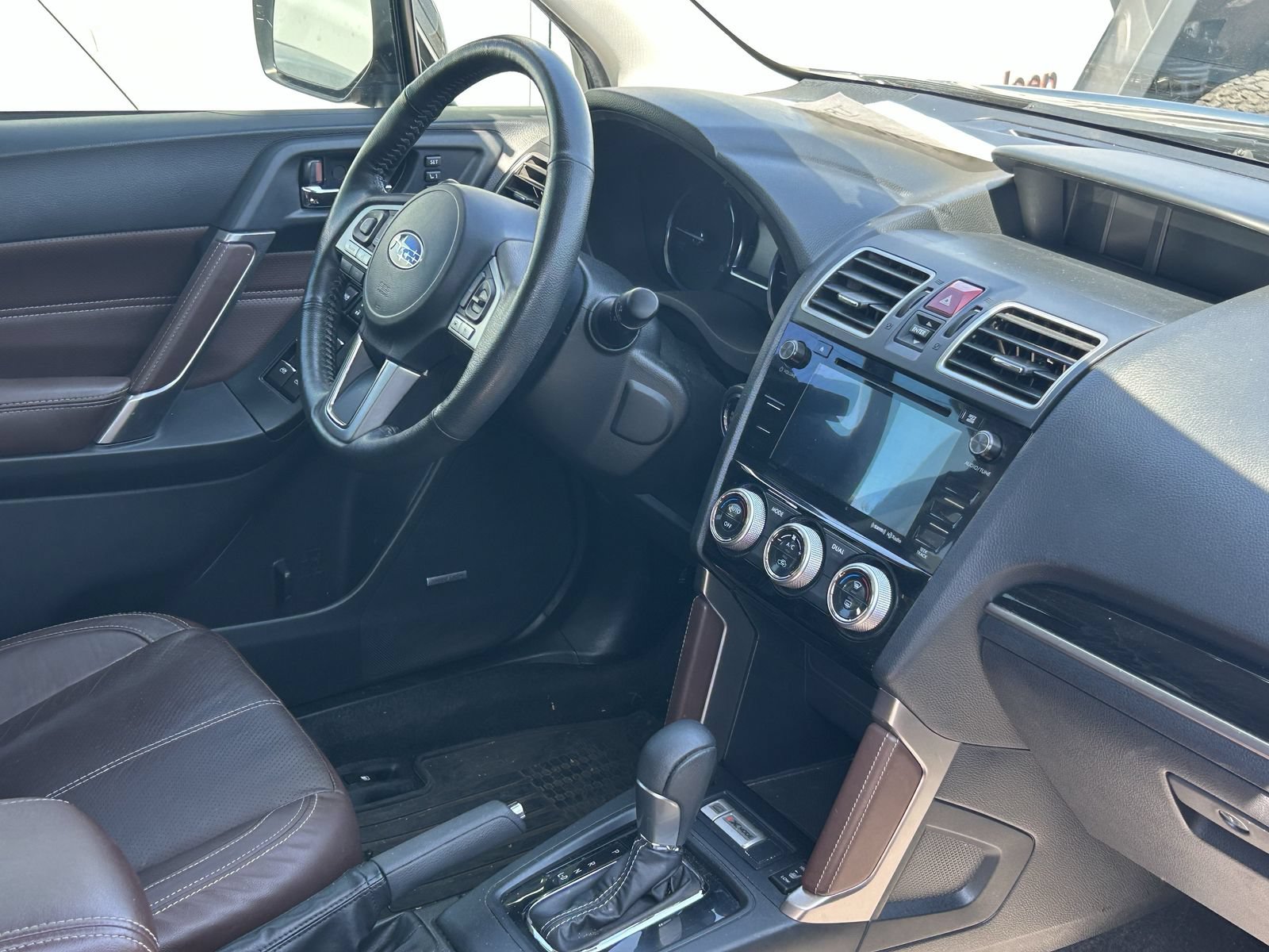Used 2018 Subaru Forester 2.5i Touring AWD/4WD image 9