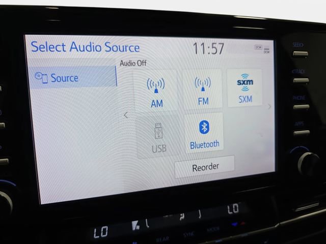 Used 2024 Toyota Sienna XLE FWD image 18