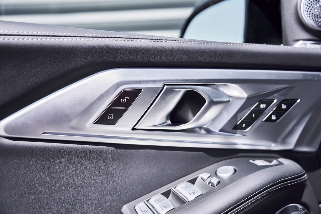 Used 2025 BMW XM Label Red AWD/4WD image 33