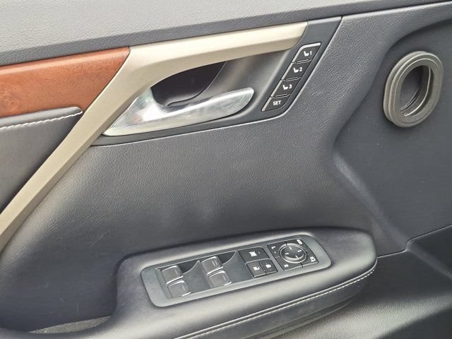 Used 2020 Lexus RX 350L FWD w/ Premium Package image 14