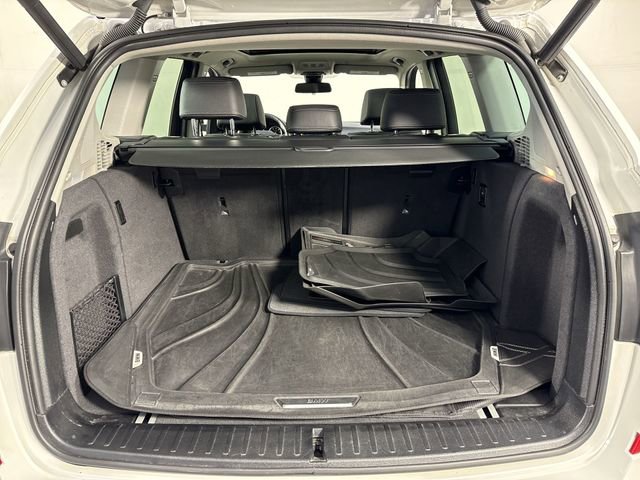 Used 2017 BMW X3 xDrive28i AWD/4WD image 34