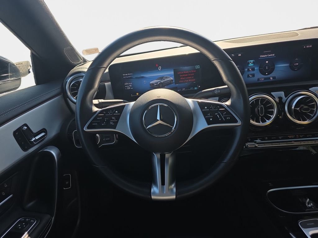Used 2025 Mercedes-Benz CLA 250 image 11