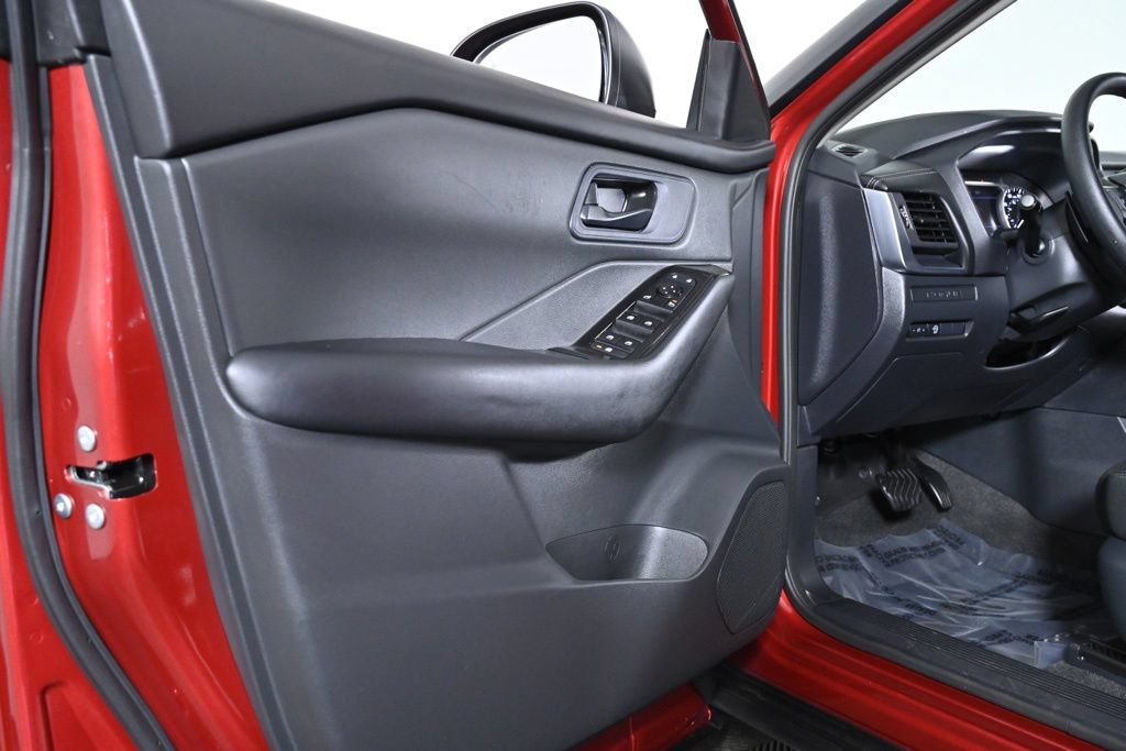 Certified 2026 Nissan Rogue S AWD/4WD image 28