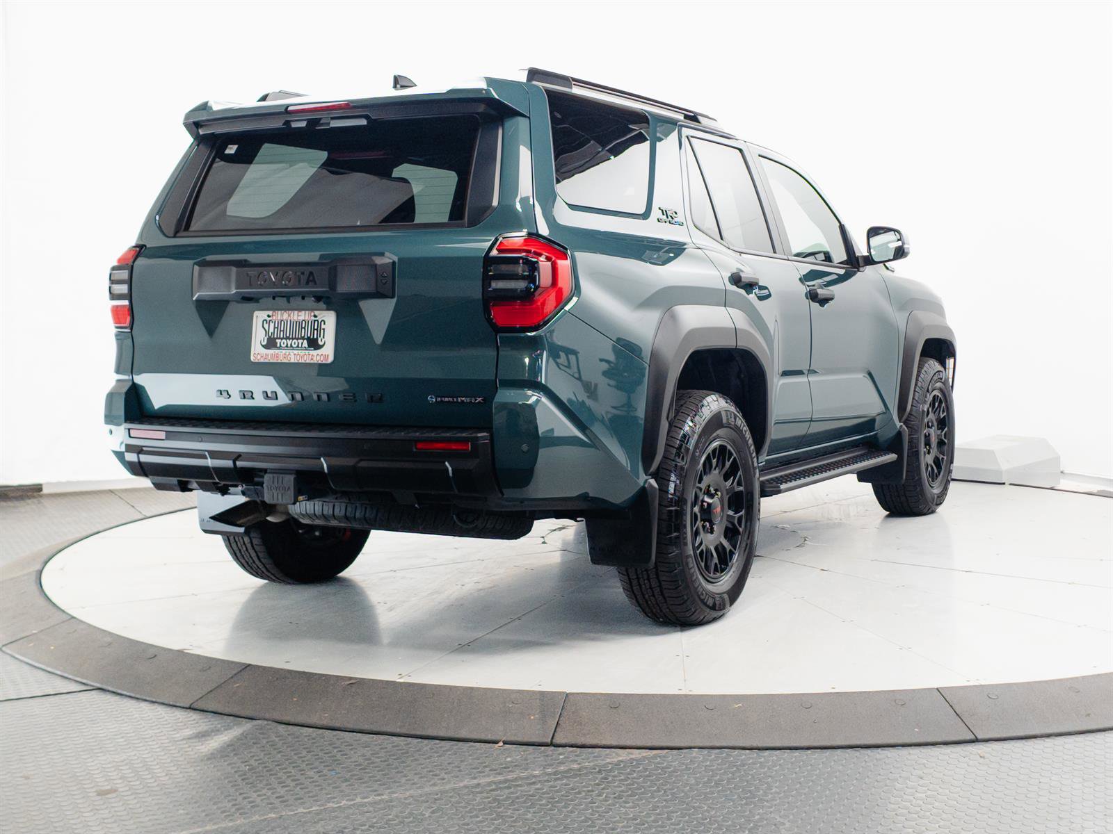 Certified 2025 Toyota 4Runner TRD Off-Road AWD/4WD image 11