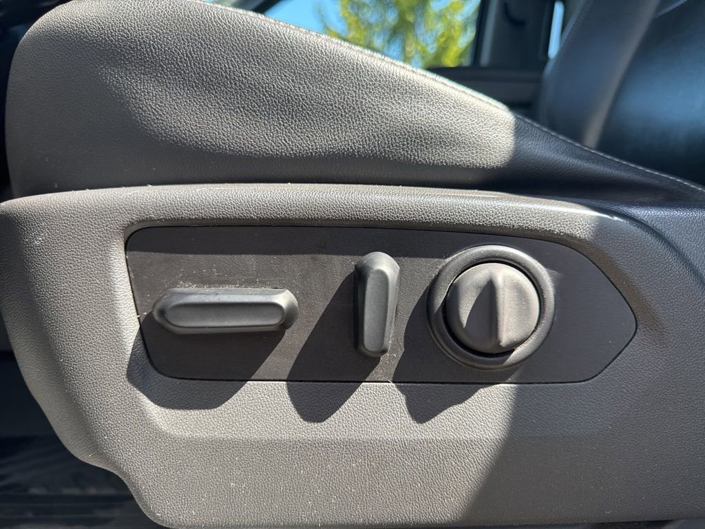 Used 2020 Chevrolet Silverado 1500 LT Trail Boss image 10