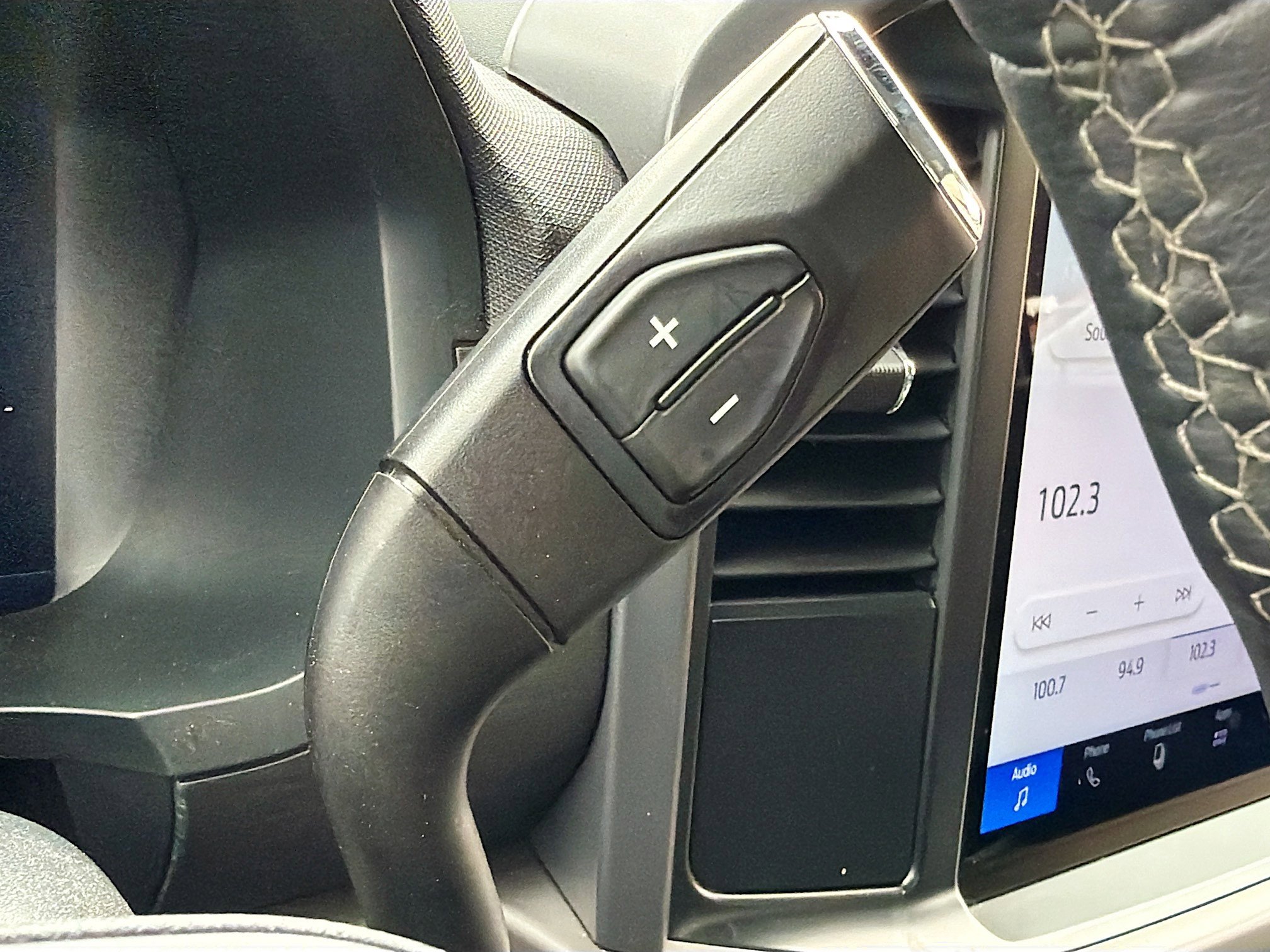 Used 2025 Ford F150 XLT w/ Equipment Group 301A Standard image 27