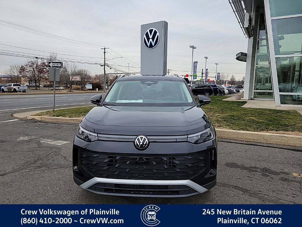 New 2026 Volkswagen Tiguan SE image 2