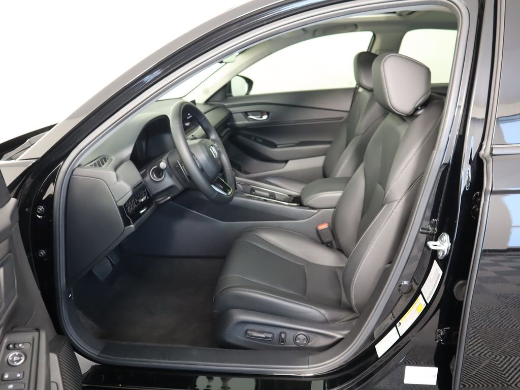 Used 2024 Honda Accord EX-L image 19