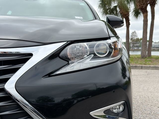 Used 2017 Lexus ES 350 w/ Premium Package image 9