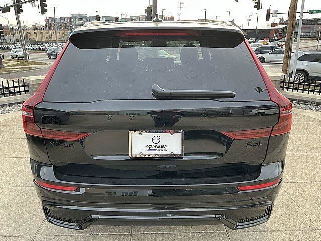New 2026 Volvo XC60 B5 Ultra w/ Climate Package AWD/4WD image 9