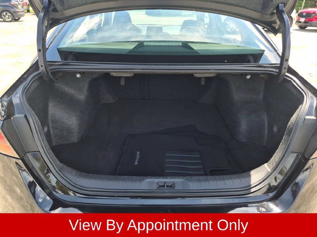 Used 2025 Nissan Altima 2.5 SV FWD image 28