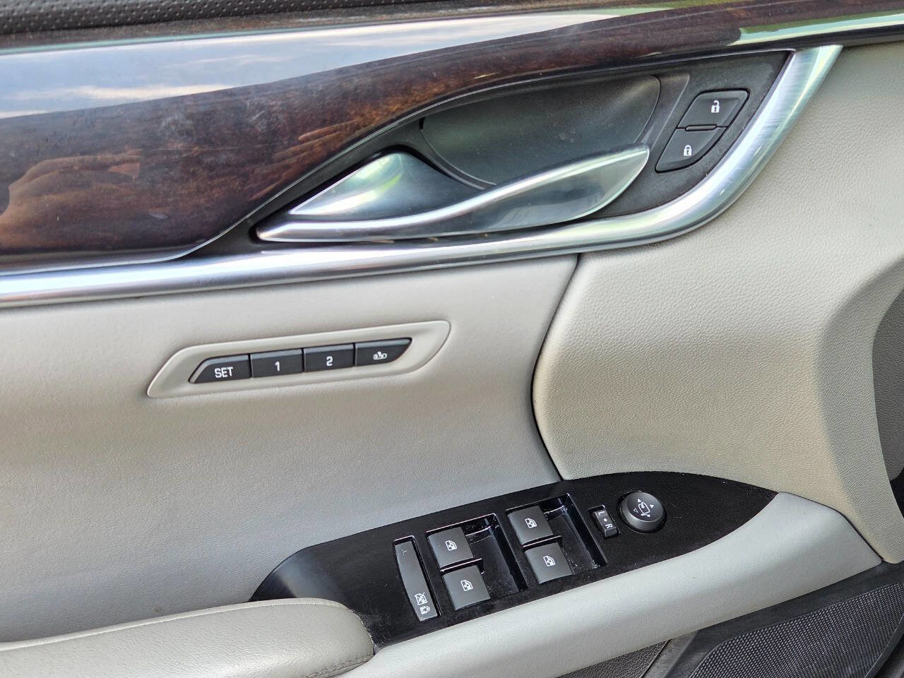 Used 2016 Cadillac XTS Luxury image 37