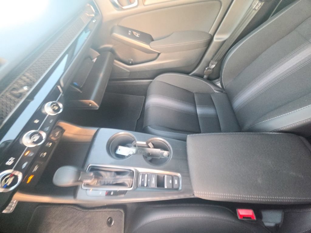Used 2025 Honda Civic Sport image 22