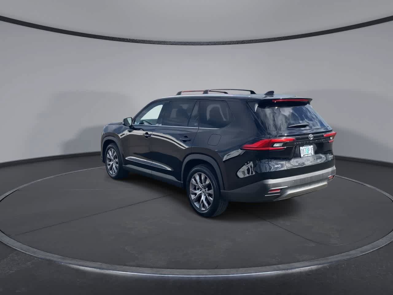 Certified 2024 Toyota Grand Highlander AWD image 6
