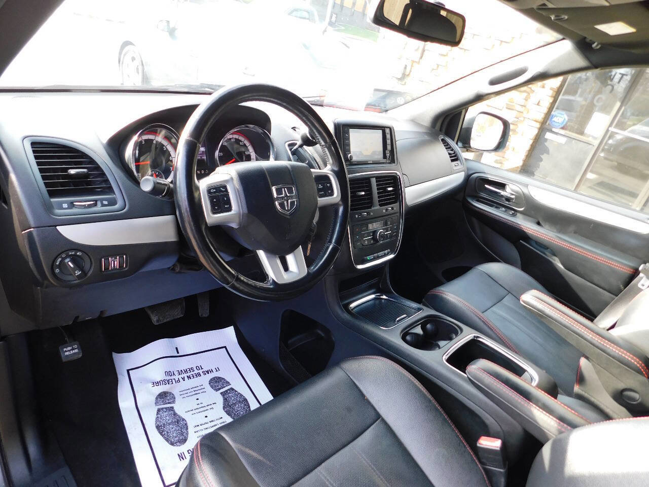 Used 2019 Dodge Grand Caravan GT image 27