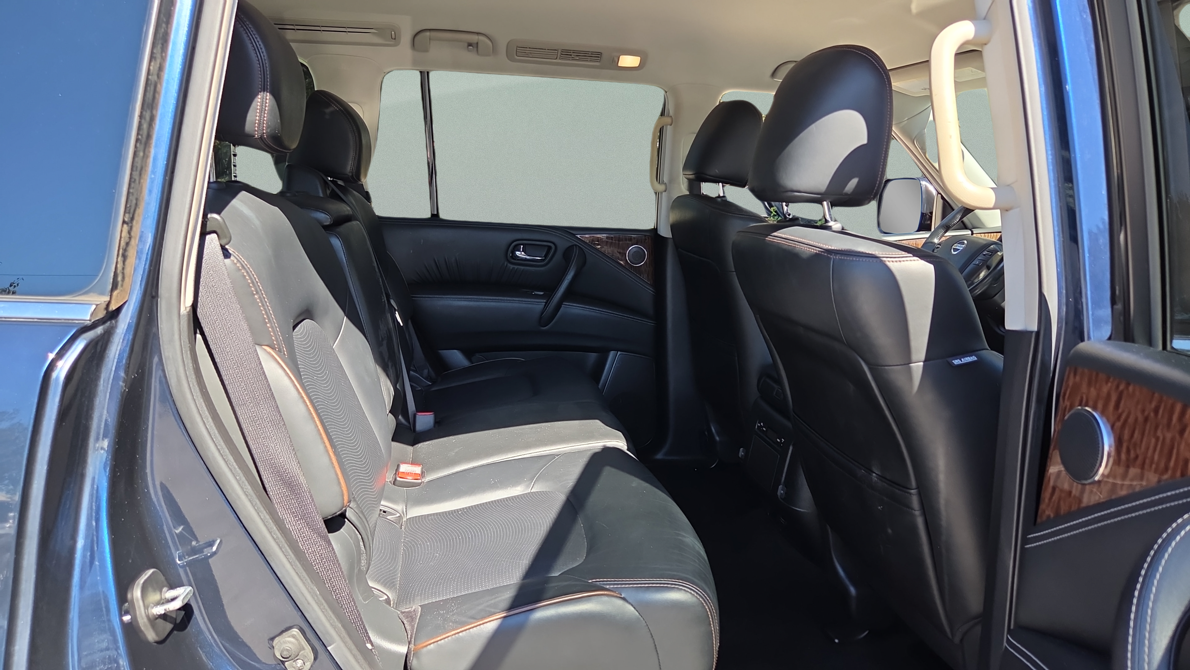 Used 2020 Nissan Armada SL RWD image 18