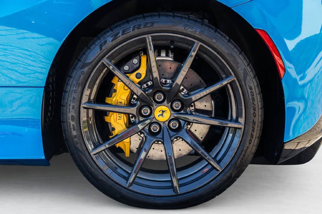 Certified 2022 Ferrari F8 Tributo RWD image 60
