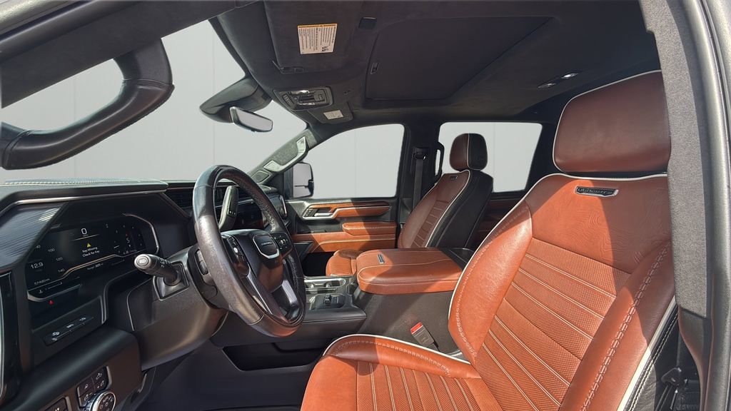 Used 2024 GMC Sierra 3500 Denali Ultimate image 14