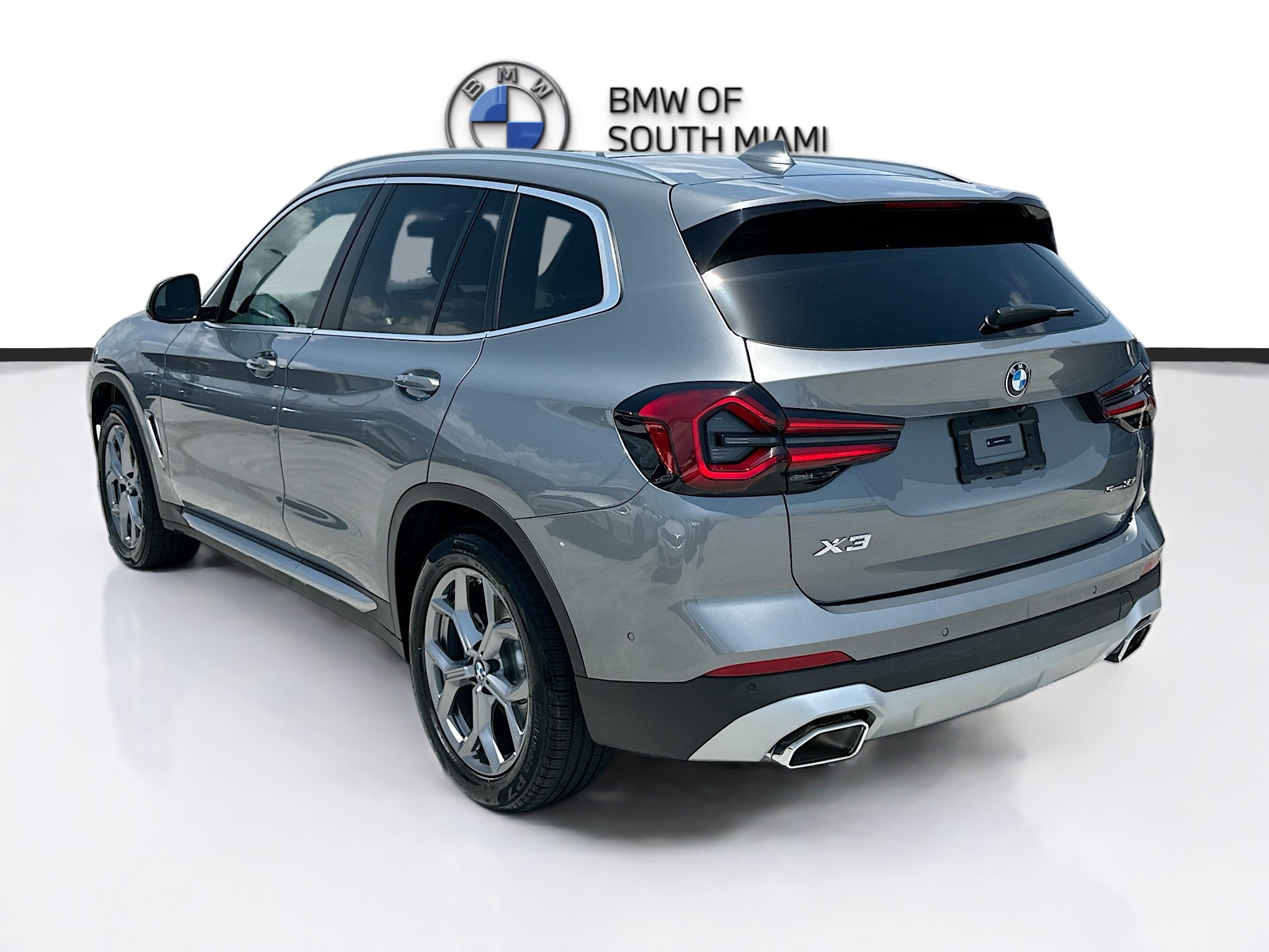 Used 2024 BMW X3 sDrive30i w/ Convenience Package RWD image 5