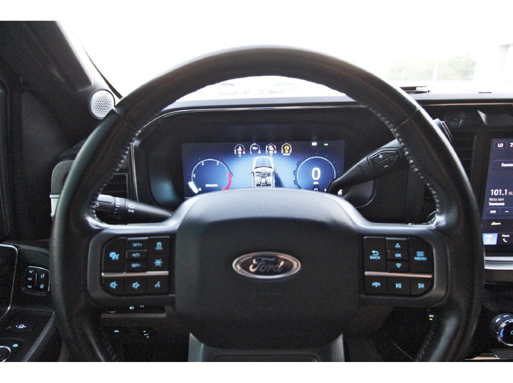 Used 2023 Ford F250 Lariat w/ Lariat Ultimate Package AWD/4WD image 15