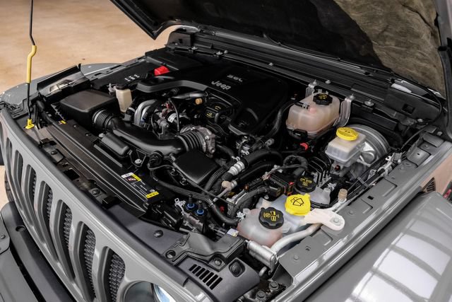 Used 2021 Jeep Wrangler Unlimited Rubicon AWD/4WD image 24