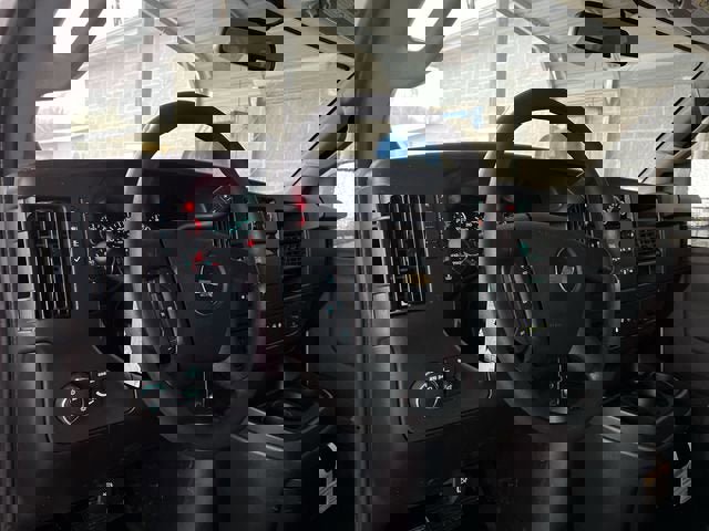 New 2026 Chevrolet Express 3500 LS RWD image 10