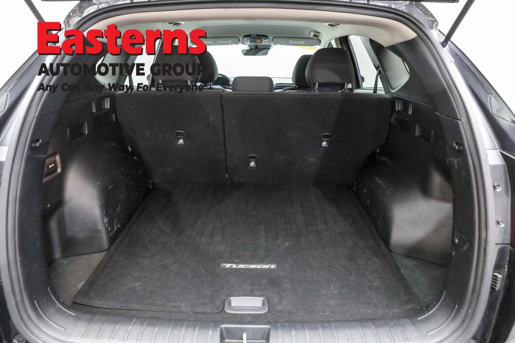 Used 2022 Hyundai Tucson SEL w/ Cargo Package image 9