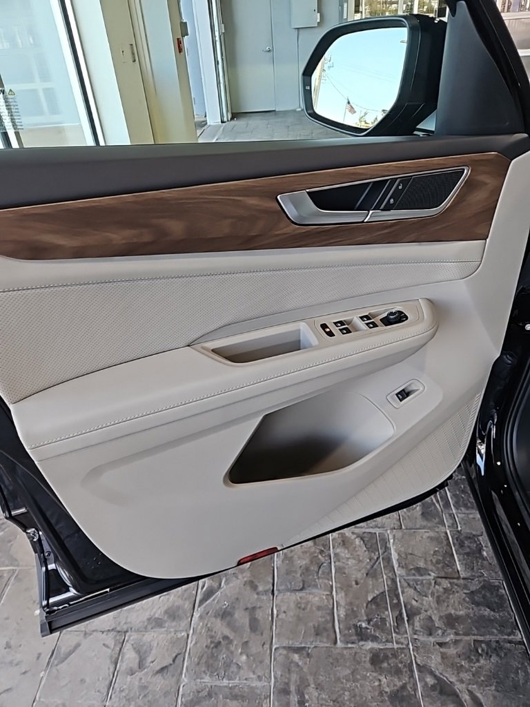 New 2026 Volkswagen Atlas SE image 28