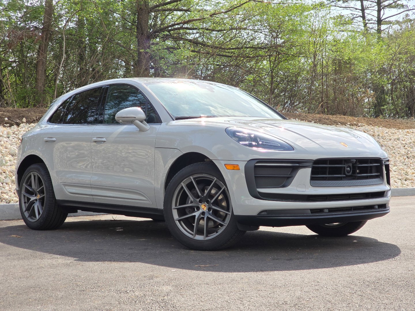 Used 2023 Porsche Macan Turbo image 36