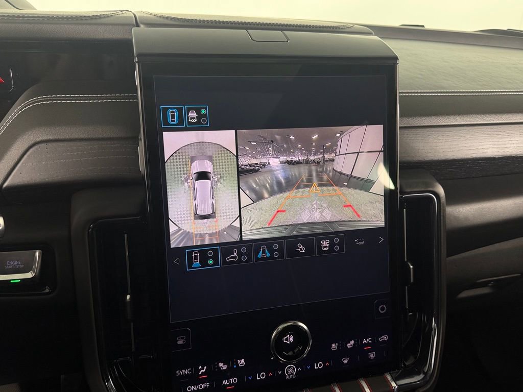 Used 2025 GMC Yukon AT4 Ultimate AWD/4WD image 21