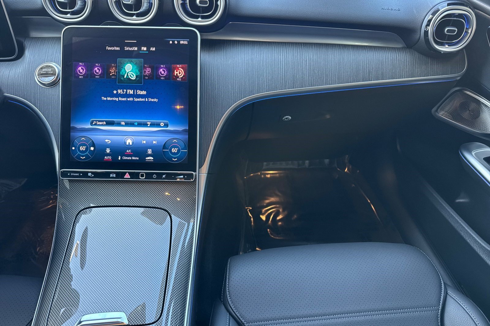 Used 2023 Mercedes-Benz C 300 Sedan image 31