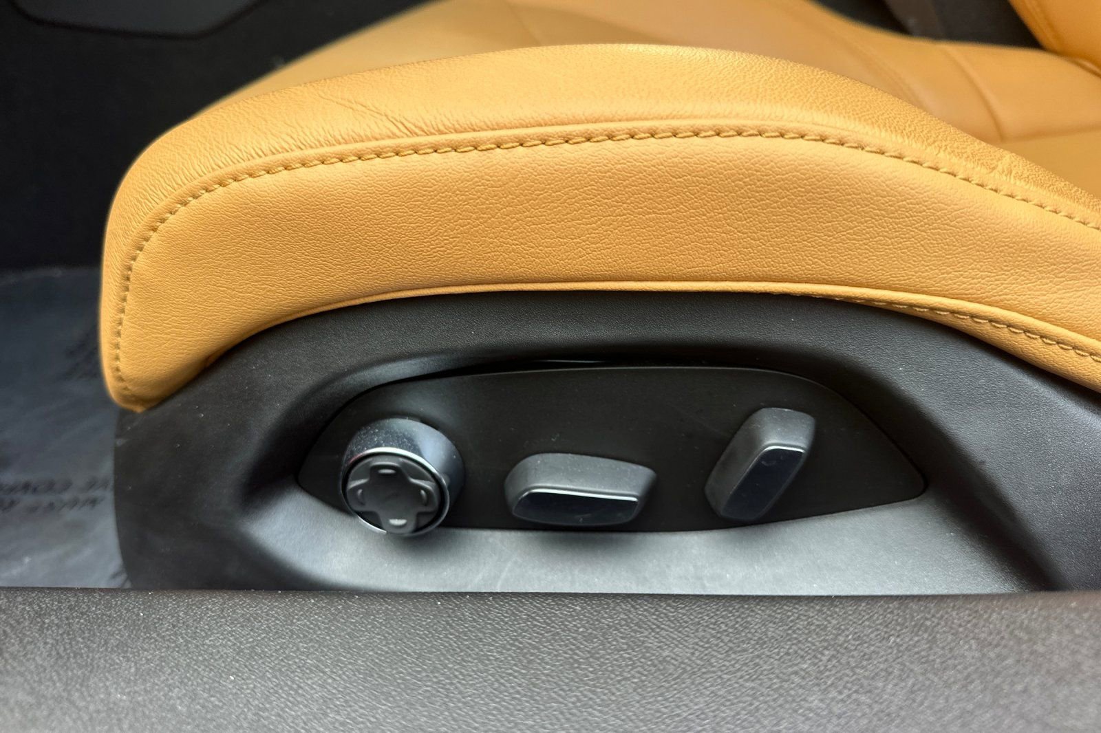 Used 2022 Chevrolet Corvette Stingray Preferred Cpe w/ Z51 Performance Package image 13