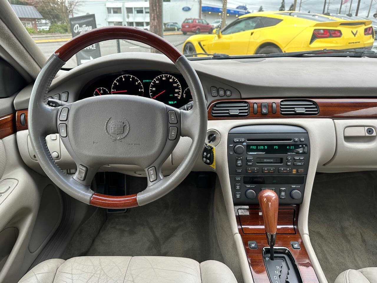 Used 2001 Cadillac Seville STS w/ Luxury Pkg image 24