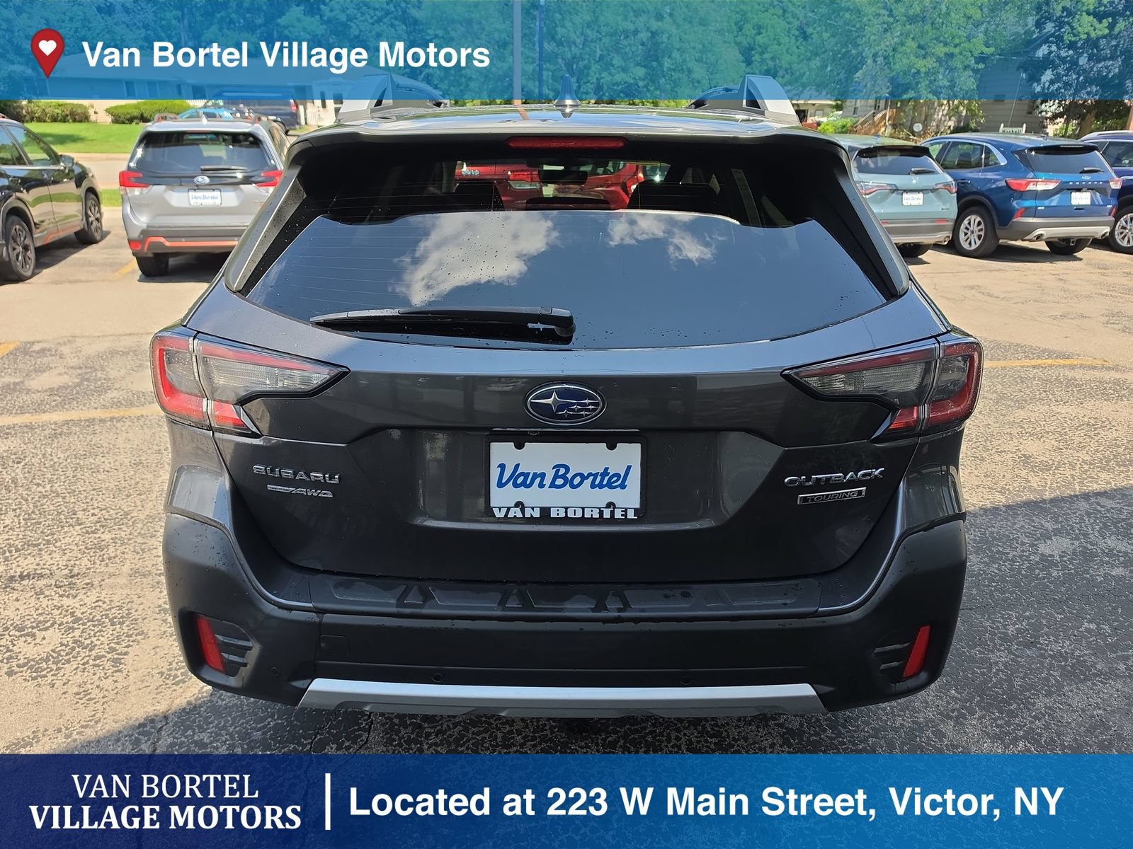 Used 2020 Subaru Outback Touring AWD/4WD image 6