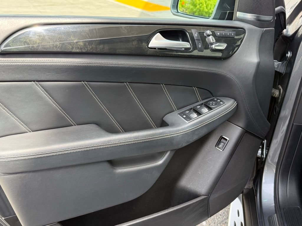 Used 2018 Mercedes-Benz GLE 63 AMG 4MATIC image 21