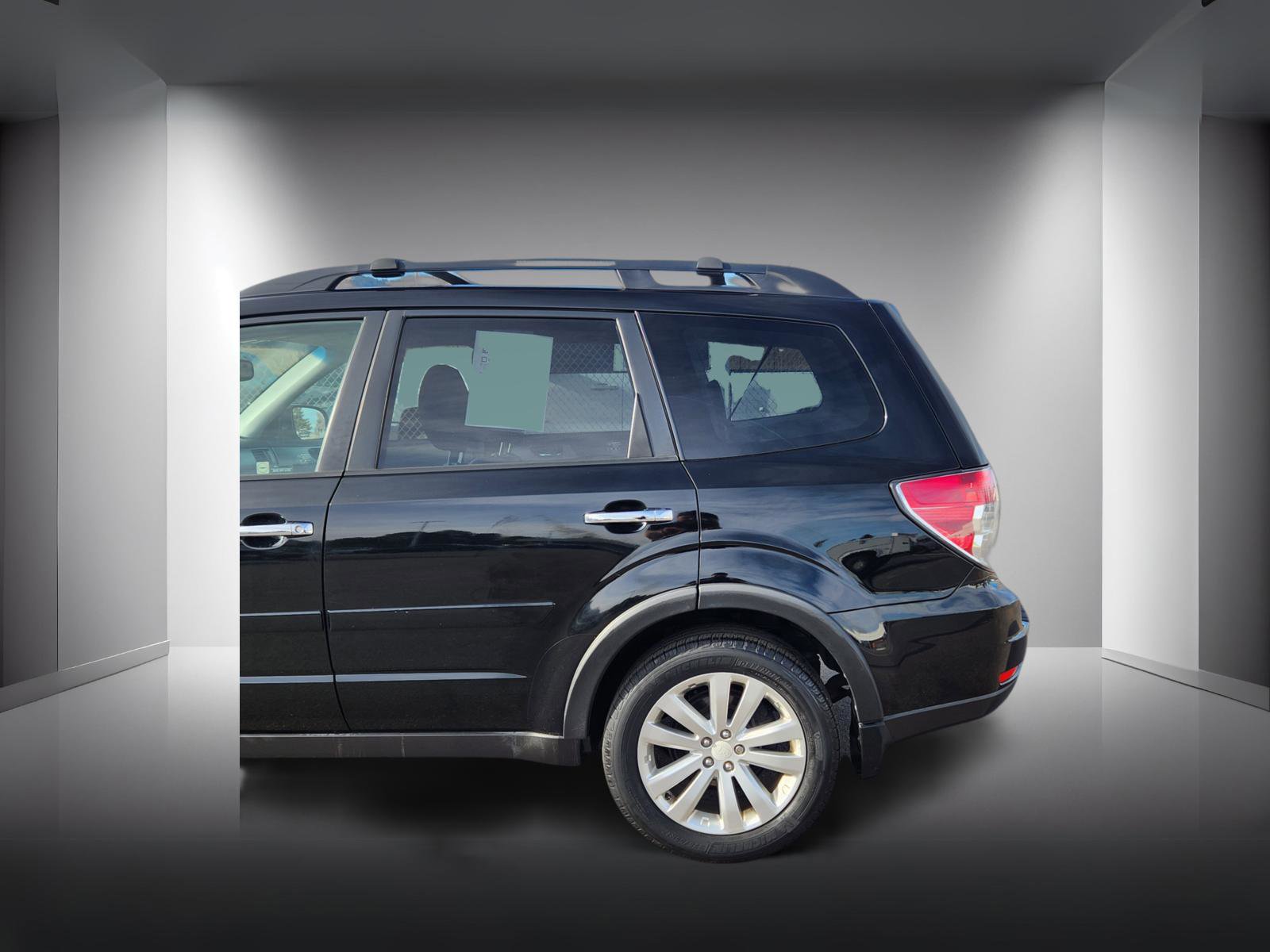 Used 2011 Subaru Forester 2.5X Limited w/ Rugged Pkg 1A image 3