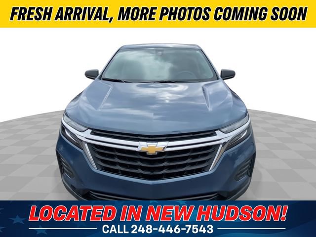 Used 2024 Chevrolet Equinox LS w/ LS Convenience Package image 5