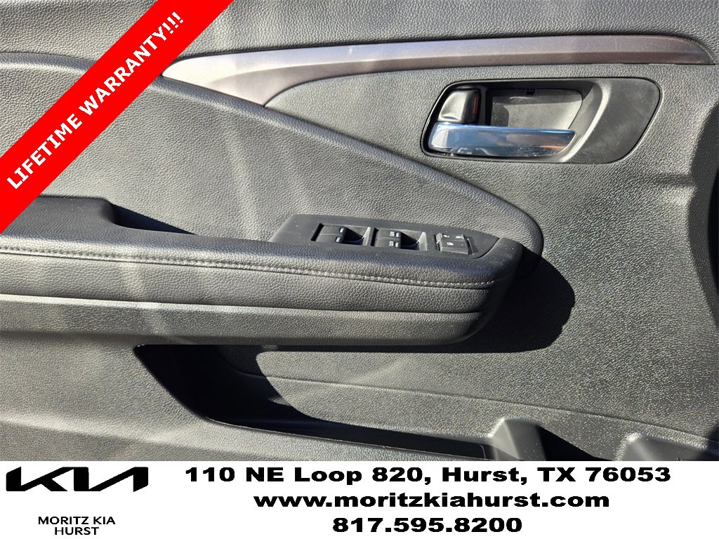 Used 2022 Honda Pilot Sport image 26