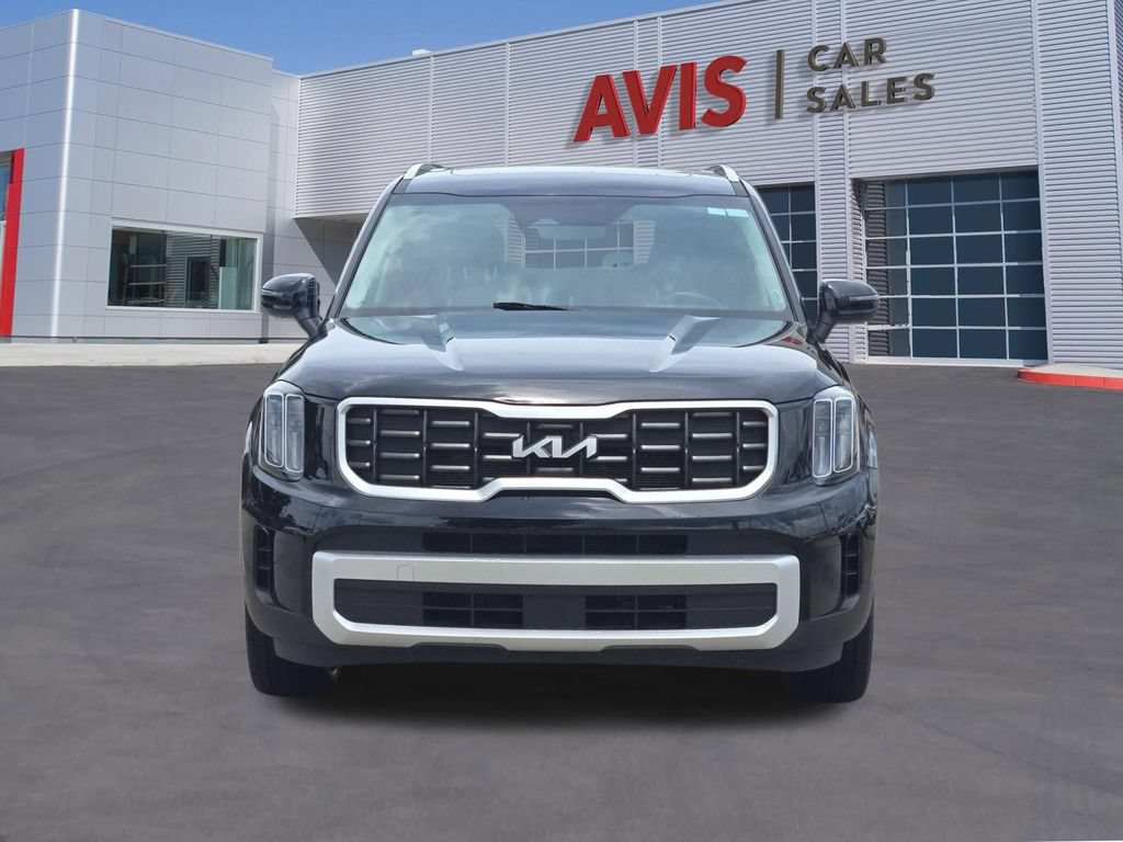 Used 2025 Kia Telluride S FWD image 2