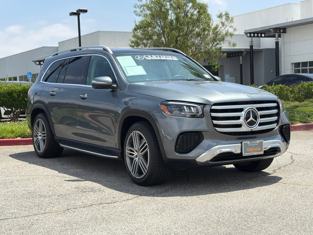 Certified 2026 Mercedes-Benz GLS 450 4MATIC image 4