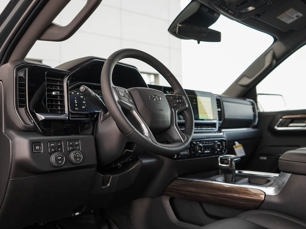 New 2026 Chevrolet Silverado 1500 LT Trail Boss w/ LT Trail Boss Premium Package AWD/4WD image 16