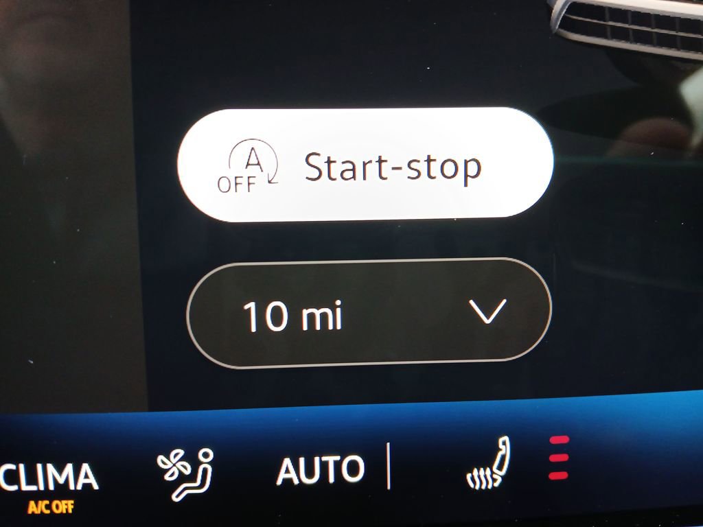 New 2026 Volkswagen Tiguan SE R-Line image 16