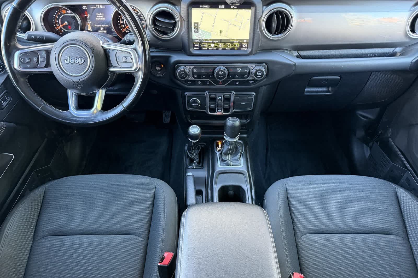 Used 2020 Jeep Wrangler Unlimited Sahara AWD/4WD video 3