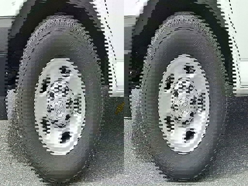 New 2025 Chevrolet Express 3500 w/ Driver Convenience Package image 8