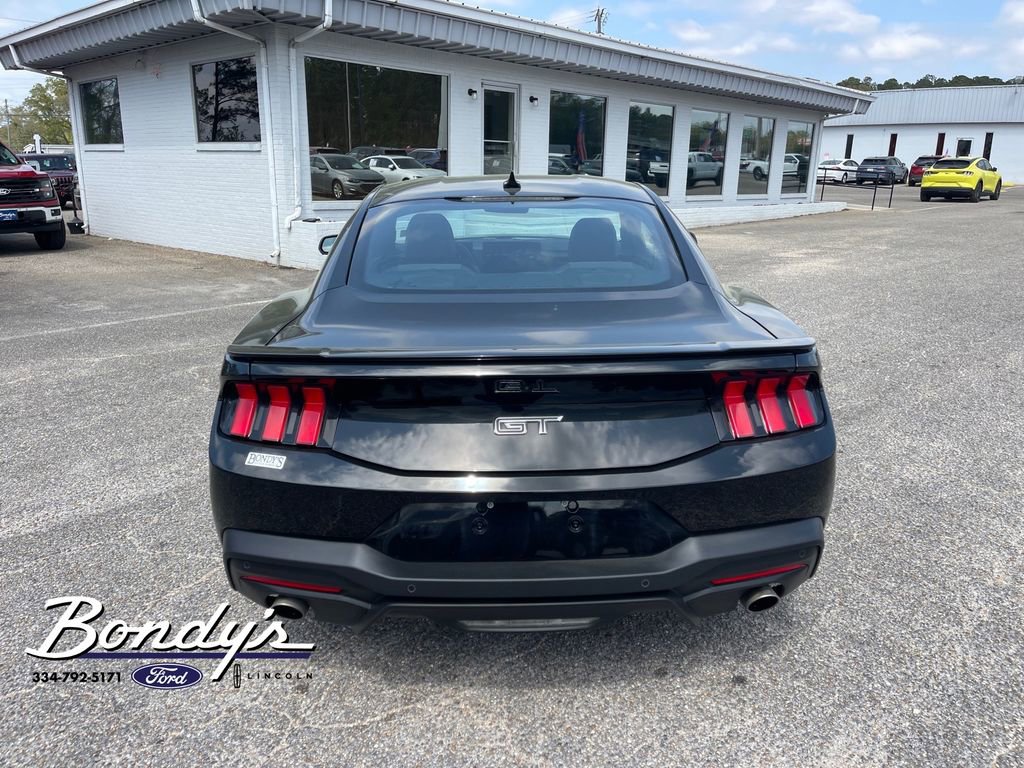 Used 2025 Ford Mustang GT image 13