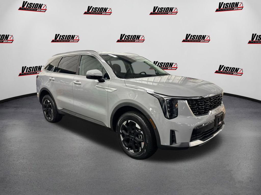 New 2026 Kia Sorento S image 3