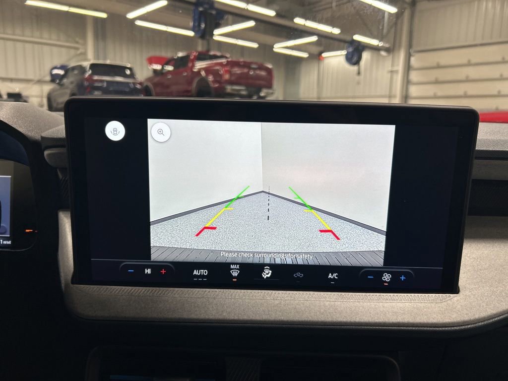 New 2025 Ford Maverick XLT w/ Equipment Group 302A image 17