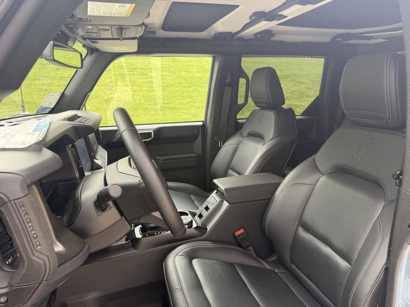 New 2025 Ford Bronco Badlands AWD/4WD image 13